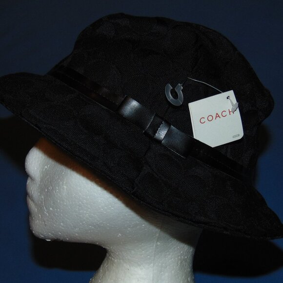 NEW COACH SIGNATURE BUCKET HAT - Picture 2 of 4